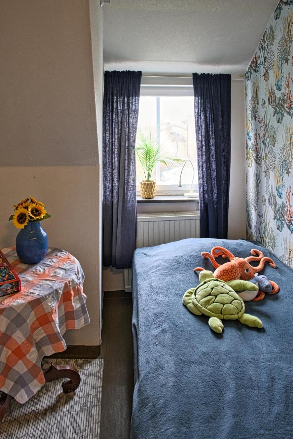 Bed And Books Pa Oesterlens Gaesthaerbaerge Glemminge Exterior foto